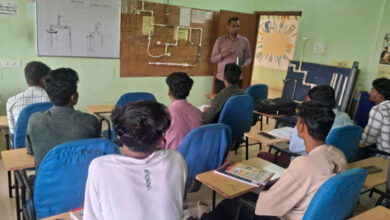 Bastar: 'Nal Jal Mitras' become a shining example of change; 90 youths are managing the water supply system.