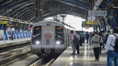 Protests in Delhi over the paper leak intensify; several metro stations near Jantar Mantar closed; Supreme Court Bar Association expresses concern.