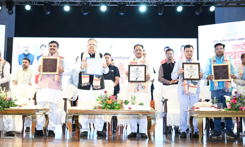 Kosa’s sheen reaches the global market; CM Sai launches Chhattisgarh’s premium brand ‘Koshal Fab’.