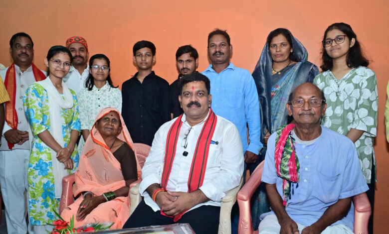 Three daughters from the same family made history in NEET; Deputy CM Vijay Sharma visited their home to congratulate them.