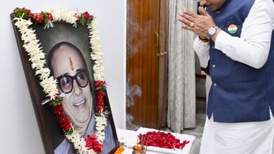 Chief Minister Sai paid tribute to Kushabhau Thakre on his birth anniversary.