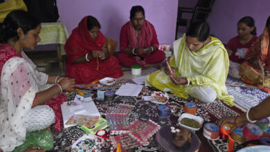 'Bihan' scheme transforms the lives of rural women; they are boosting their income by making Rakhis.