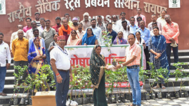 ‘Nutrition Garden’ training program: Guava and lemon saplings and vegetable seeds distributed to farmers.