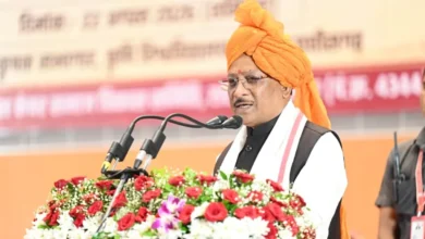 CM Sai gifts ₹1.55 crore to the Kanwar community; administers oath to newly elected office-bearers.