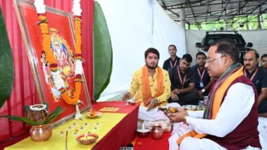 CM Sai celebrated Vishwakarma Jayanti in Raipur and prayed for the state's happiness and prosperity.