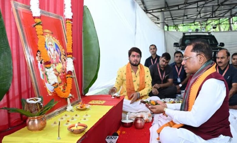 CM Sai celebrated Vishwakarma Jayanti in Raipur and prayed for the state's happiness and prosperity.