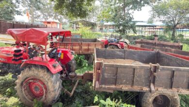 Impact of CM Helpline: 5 tractors caught transporting sand illegally; Mines Department takes action.