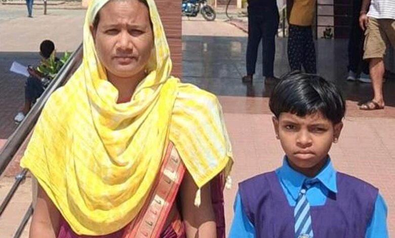 10-year-old girl from Sukma regains her sight; successful surgery for congenital cataracts under the Chirayu scheme.