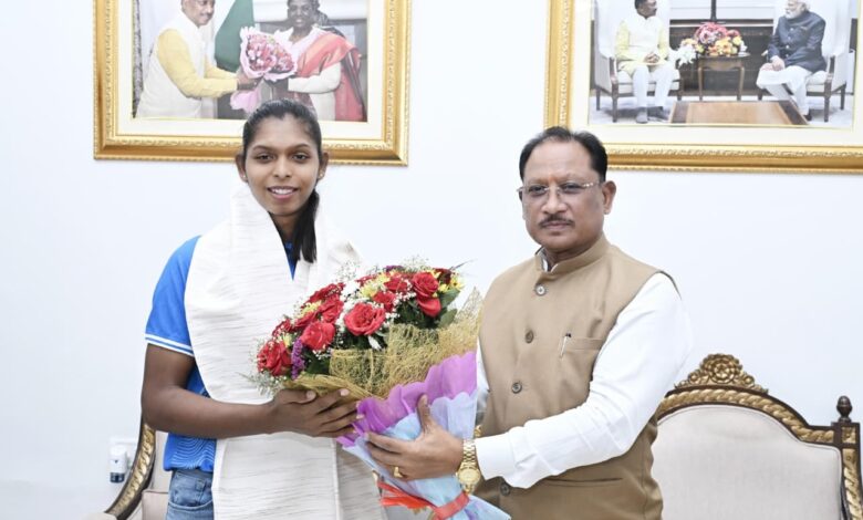 Asian Games gold medalist Sanju Devi receives a major honor from CM Sai; a cash incentive of ₹51 lakh has been announced.