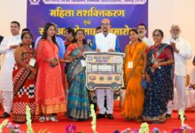New impetus to women's empowerment in Chhattisgarh: 72 SHGs receive millet health carts.