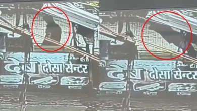 Tragic accident at Jagdalpur's Sanjay Market: 16-year-old youth dies of electrocution; incident captured on CCTV.