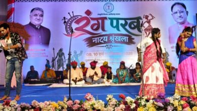 A scathing theatrical attack on the dowry system; ‘Maya Ke Mundri’ delivers a message of social change.