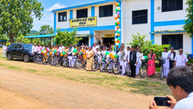 A major boost for girls' education: the Saraswati Bicycle Scheme has made the daily commute to school easier.