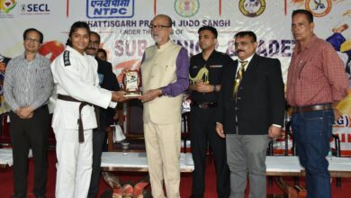 Governor honors Chhattisgarh's judo players; urges them to shine on national and international stages.