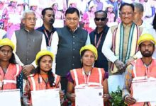 Chhattisgarh: Construction workers receive benefits worth ₹18.96 crore across 15 schemes; over 47,000 beneficiaries gain.