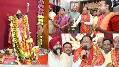 Chief Minister Vishnu Deo Sai offered prayers to Goddess Kali and Goddess Durga, and wished for the happiness and prosperity of the state.